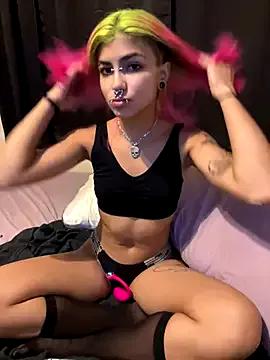 Harley_cams on StripChat