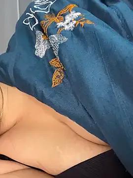 helo-kitty — Freechat on StripChat