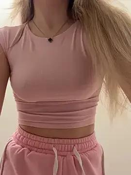 Holly-Glamour on StripChat 