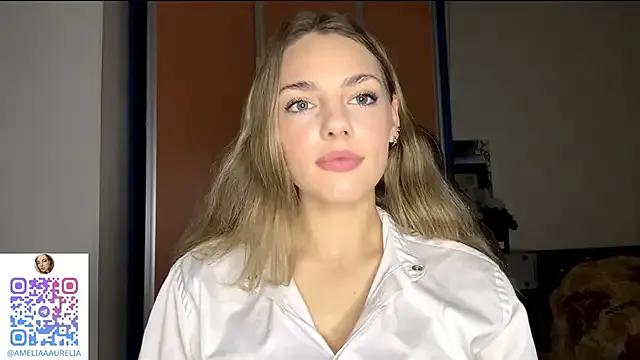 IlanaLafferty — FingerBra