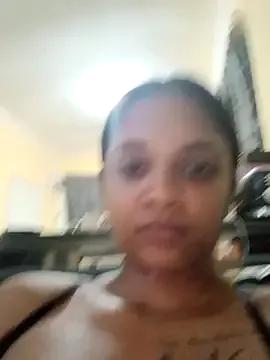 Indianqueen03 on StripChat 