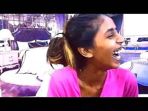 IndianSexySlender on StripChat 