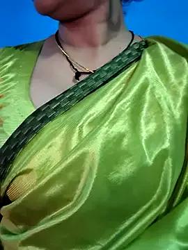 jaan-step on StripChat 