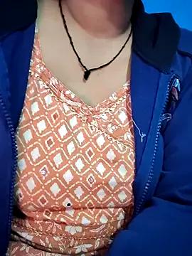 jaan-step on StripChat 