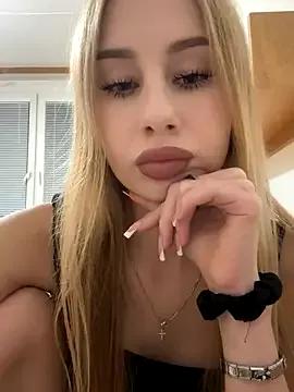 JudithCarly — New camera