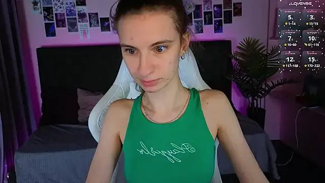 kaleriyaa_ — teasing you my naughty butt