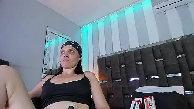 KatteMoss on StripChat 