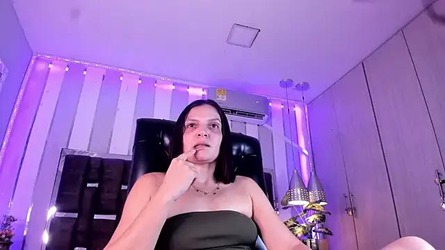 KatteMoss on StripChat 