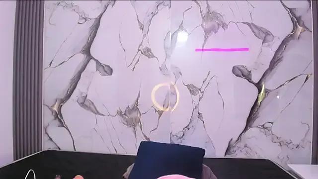 Kenishax_ on StripChat