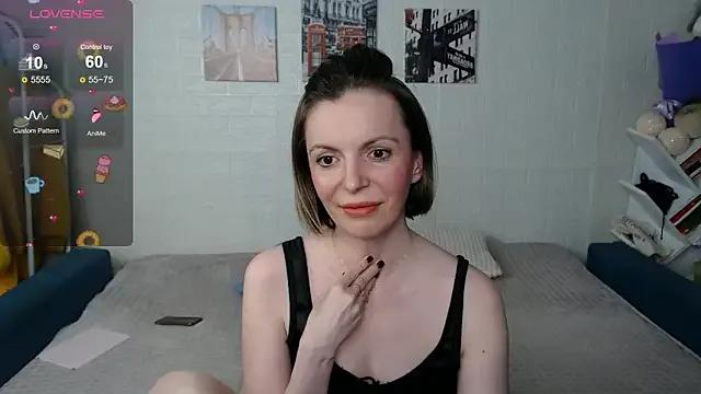 kiramarta on StripChat