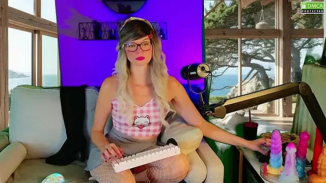 Kittychatte on StripChat 