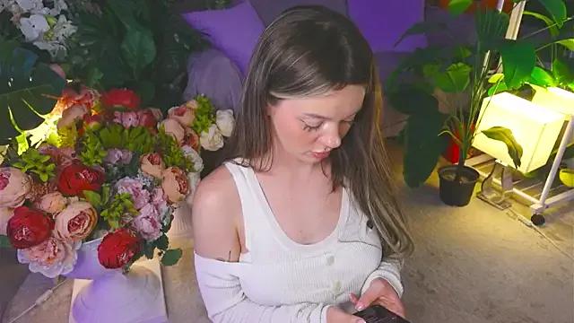 KristaBrooks on StripChat