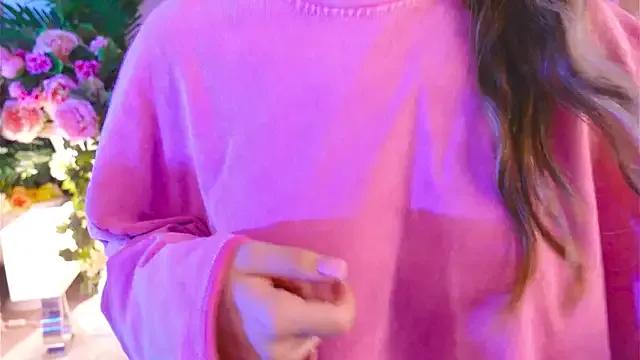 KristaBrooks — massage booty w oil in sensual light