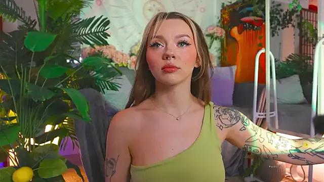 KristaBrooks on StripChat