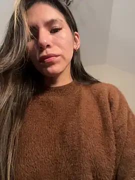 LalieFR on StripChat 