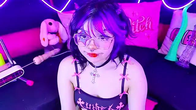 LaytonBox on StripChat