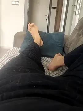 legolasleo on StripChat