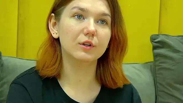 LessySmith on StripChat 