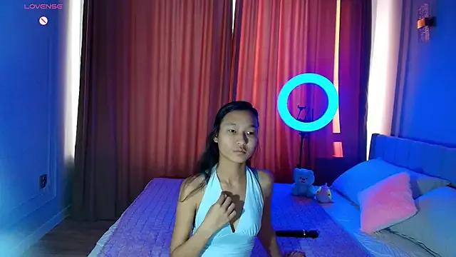 lihnpham — ride dildo