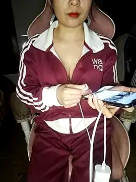 Listen-ly on StripChat