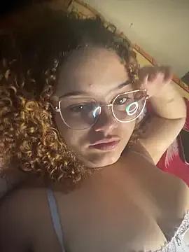 Lolacavalona on StripChat 