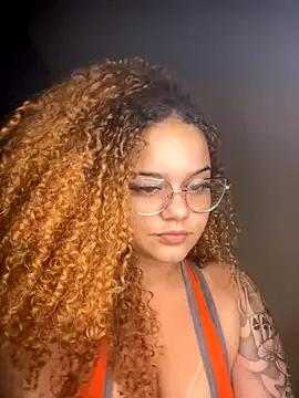 Lolacavalona on StripChat 