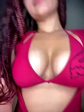 Lolacavalona on StripChat 