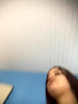 Lolacavalona on StripChat 
