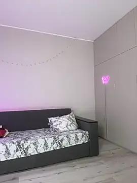 LoveLuna_ — topless + suck nipples