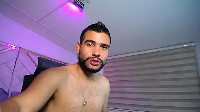 luxurycoupl on StripChat 