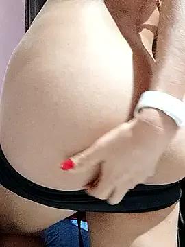 melissa_35_ on StripChat