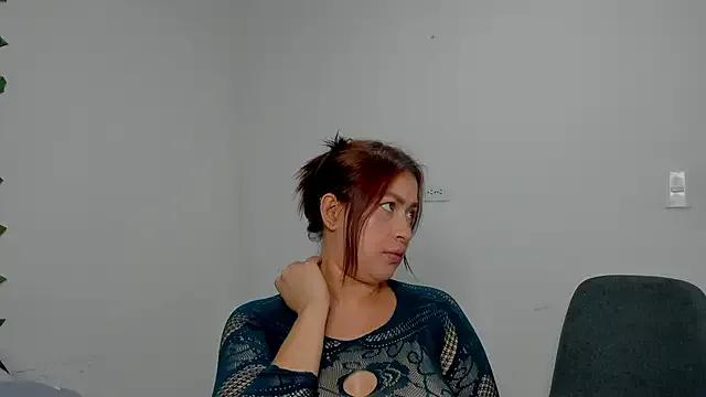 Miaa_Garcia on StripChat 