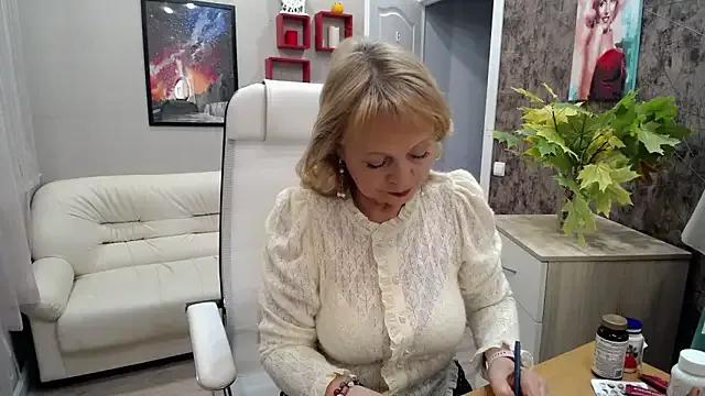 Milla_Cutie18 on StripChat 