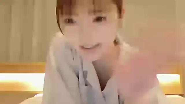 mimitan4545 on StripChat 