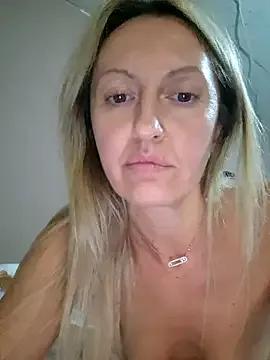 Miss____Mia_ — squirt