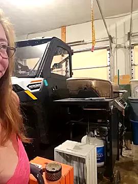 MsShelby40 on StripChat 