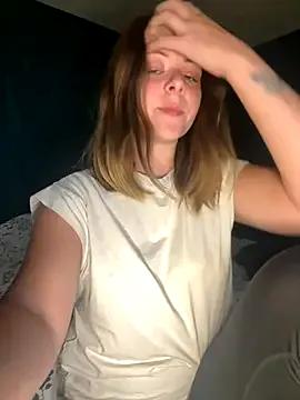 Nina_blain on StripChat 