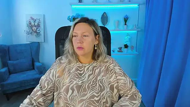 NinaStarle on StripChat 