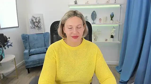 NinaStarle on StripChat 