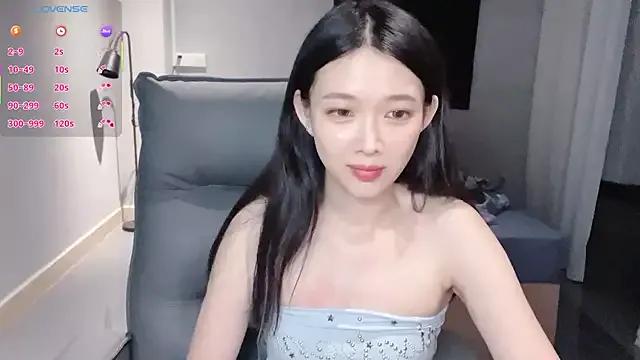 NiNi-baby520 on StripChat 