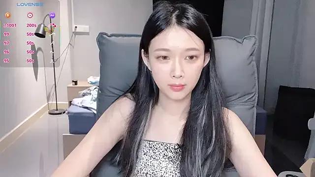 NiNi-baby520 on StripChat 