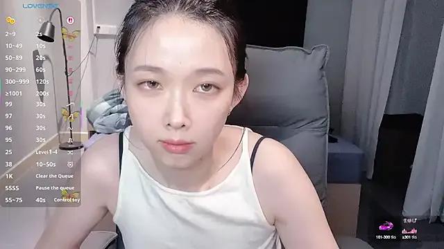 NiNi-baby520 on StripChat 