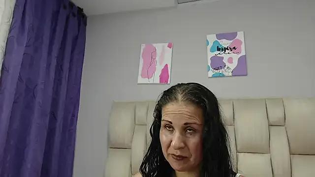 NoelleHartley on StripChat