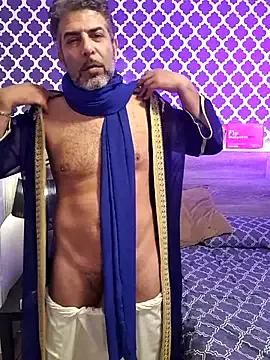 Omar_Grey on StripChat