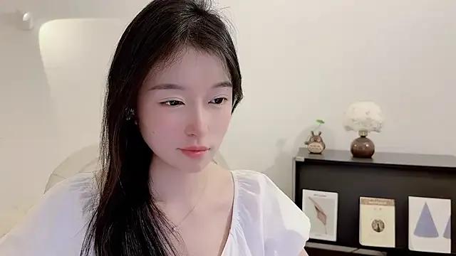 Onechestnut — Freechat on StripChat