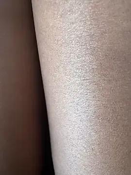 peeky_pinky on StripChat 