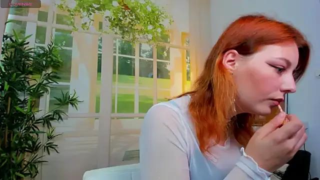 pretty_little_thing — teasing little dance <3