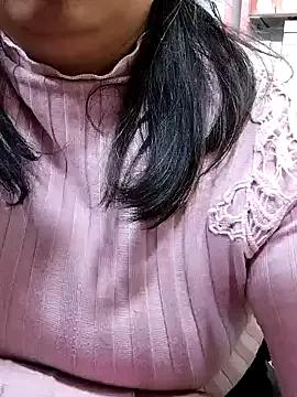 QueenHaryanaa on StripChat 