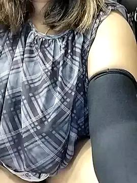 QueenHaryanaa on StripChat 