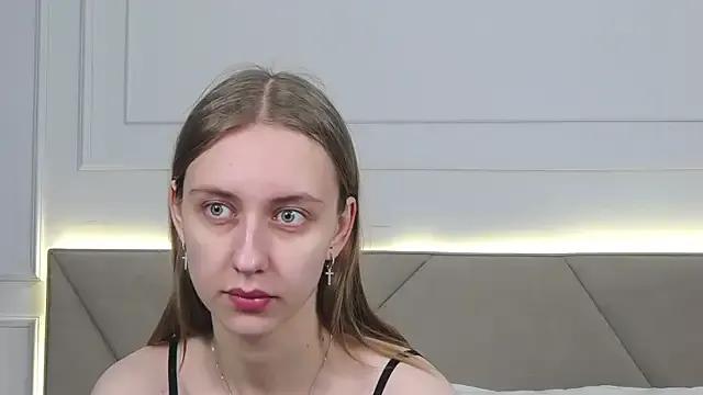 RachaelCute on StripChat